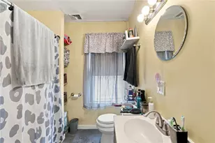 56 Summit St, Woonsocket, RI 02895 - Photo 14