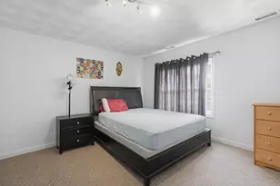 30 Foundry St, Central Falls, RI 02863 - Photo 10