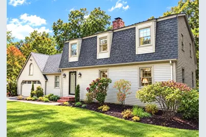 8 Woodcrest Drive, Cumberland, RI 02864 - Photo 2