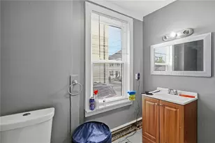 18 Stone St, Providence, RI 02904 - Photo 8
