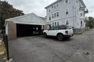 16 Opper St, Providence, RI 02904 - Photo 2