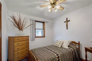 11 Old Barrington Rd, East Providence, RI 02915 - Photo 20
