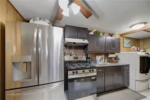 11 Old Barrington Rd, East Providence, RI 02915 - Photo 34