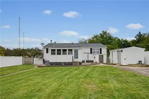 11 Old Barrington Rd, East Providence, RI 02915 - Photo 38