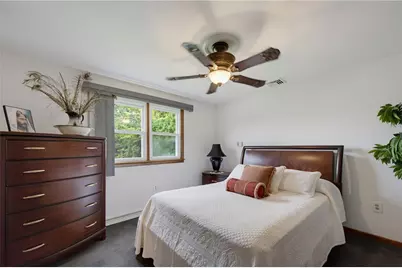 11 Old Barrington Road, East Providence, RI 02915 - Photo 16