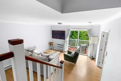 364 Bellevue Avenue #D7, Newport, RI 02840 - Photo 12