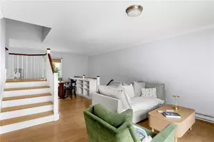 364 Bellevue Ave, Newport, RI 02840 - Photo 10
