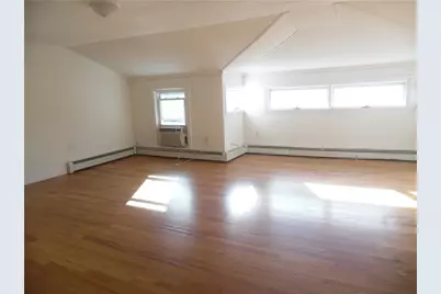 54 Wood Street #3, Warren, RI 02885 - Photo 4