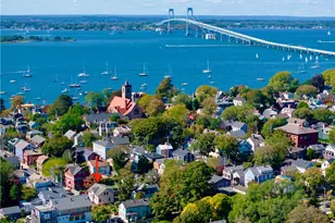 21 Elm St, Newport, RI 02840 - Photo 4