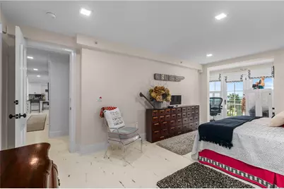 575 Tuckerman Avenue #2, Middletown, RI 02842 - Photo 36