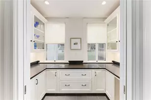 60 Poppasquash Rd, Bristol, RI 02809 - Photo 20