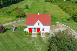 60 Poppasquash Rd, Bristol, RI 02809 - Photo 34