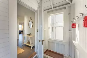 60 Poppasquash Rd, Bristol, RI 02809 - Photo 18