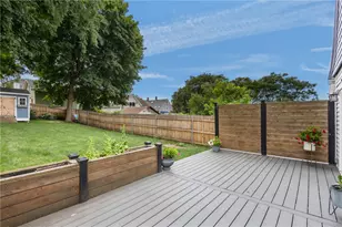 49 Woodbine St, Providence, RI 02906 - Photo 38