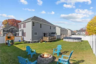 132 Theresa Marie Ave, Woonsocket, RI 02895 - Photo 32