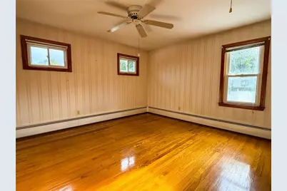 411 Mendon Road, Woonsocket, RI 02895 - Photo 12