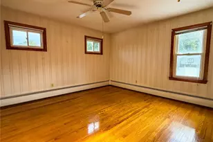 411 Mendon Rd, Woonsocket, RI 02895 - Photo 12