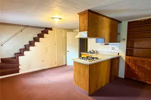 411 Mendon Rd, Woonsocket, RI 02895 - Photo 22