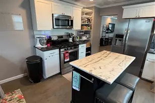 35 Bellman Ave, Warwick, RI 02886 - Photo 14