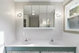 455 Southlake Rd, Tiverton, RI 02878 - Photo 12