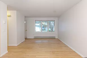 29 W Castle Way, Charlestown, RI 02813 - Photo 2