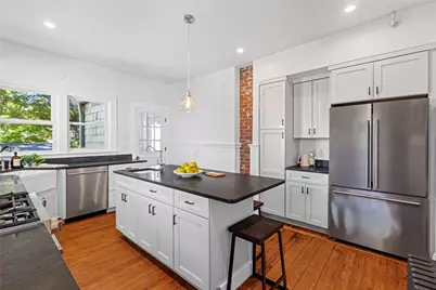 15 Bradford Avenue, Newport, RI 02840 - Photo 10