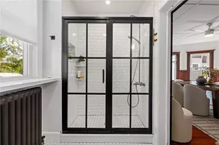 15 Bradford Ave, Newport, RI 02840 - Photo 24