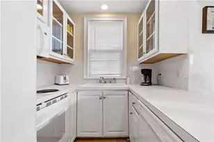 5 Tellier Rd, Narragansett, RI 02882 - Photo 16