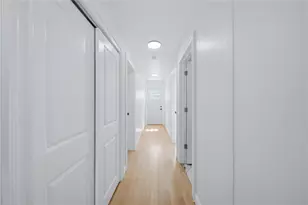 219 Indiana Ave, Providence, RI 02905 - Photo 12