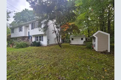 399 Farnum Pike, Smithfield, RI 02917 - Photo 2