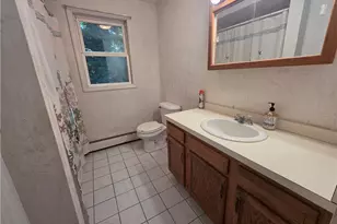 399 Farnum Pike, Smithfield, RI 02917 - Photo 18