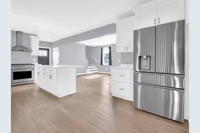 1105 Pontiac Avenue, Cranston, RI 02920 - Photo 16