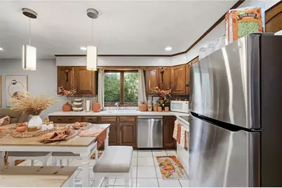 68 Virginia Lane, Providence, RI 02908 - Photo 8