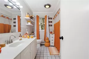 68 Virginia Ln, Providence, RI 02908 - Photo 14