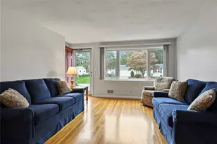27 Bowman Dr, Warwick, RI 02889 - Photo 4