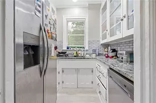 642 Hope St, Providence, RI 02906 - Photo 24