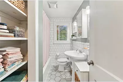 87 Potowomut Road, Warwick, RI 02818 - Photo 12