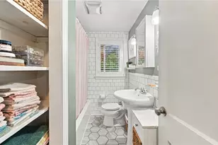 87 Potowomut Rd, Warwick, RI 02818 - Photo 12