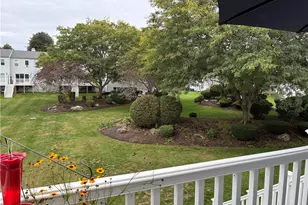 1 Willow Glen Cir, Warwick, RI 02889 - Photo 6