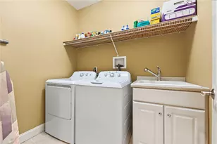 95 Frybrook Dr, East Greenwich, RI 02818 - Photo 32