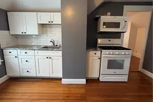 87 Bentley St, East Providence, RI 02914 - Photo 4