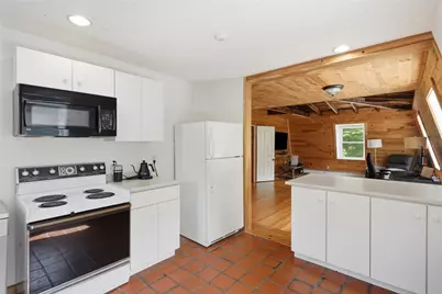 7 Nichols Lane #7, Hopkinton, RI 02832 - Photo 12