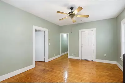 7 Broad Street, Warwick, RI 02888 - Photo 10