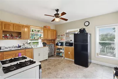 7 Broad Street, Warwick, RI 02888 - Photo 20