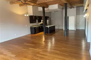 535 Roosevelt Ave, Pawtucket, RI 02860 - Photo 10