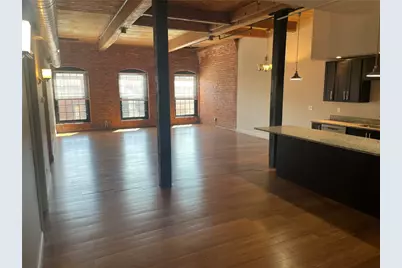 535 Roosevelt Avenue, Pawtucket, RI 02860 - Photo 1