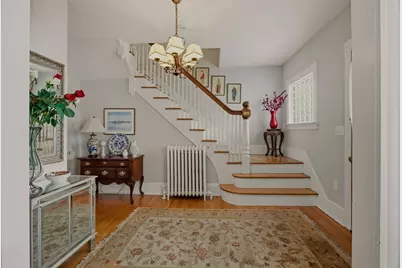 14 Mann Avenue, Newport, RI 02840 - Photo 4