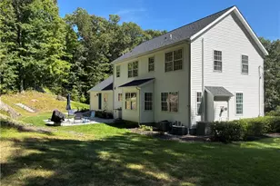 322 Nate Whipple Hwy, Cumberland, RI 02864 - Photo 6