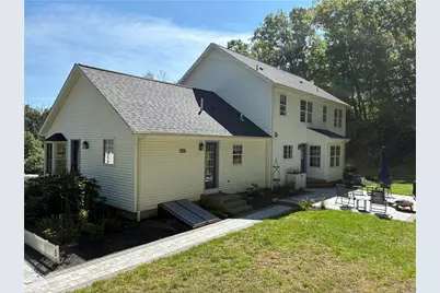 322 Nate Whipple Highway, Cumberland, RI 02864 - Photo 8