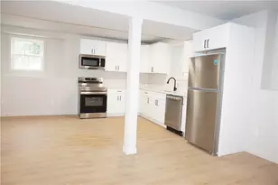 11 Benton St, Providence, RI 02909 - Photo 8